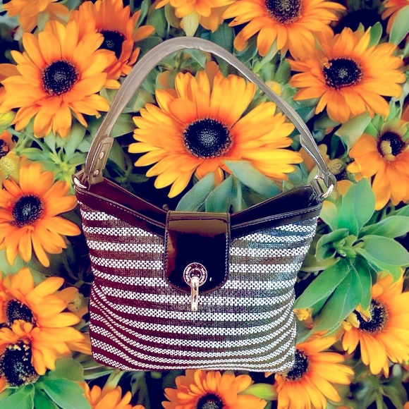 kate spade Handbags - Kate Spade Black and White Striped Tote